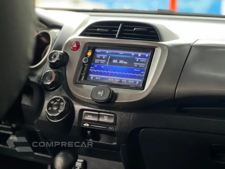 FIT 1.4 LX 16V FLEX 4P AUTOMÁTICO