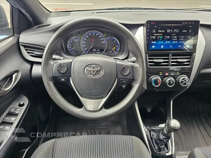 YARIS 1.3 16V FLEX XL MANUAL