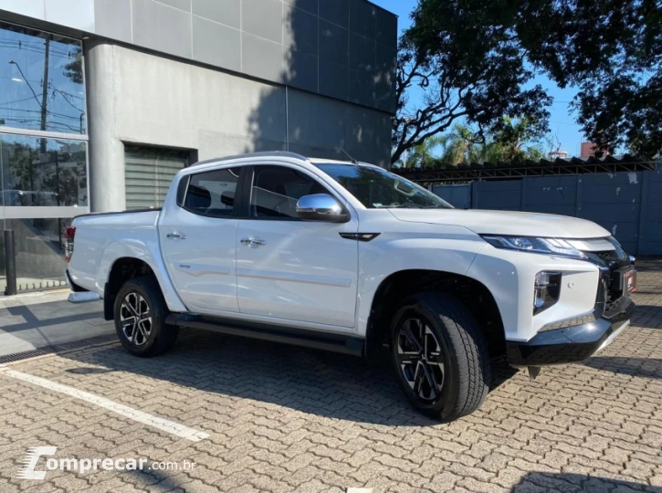 L200 TRITON 2.4 16V Turbo Sport Hpe-s CD 4X4