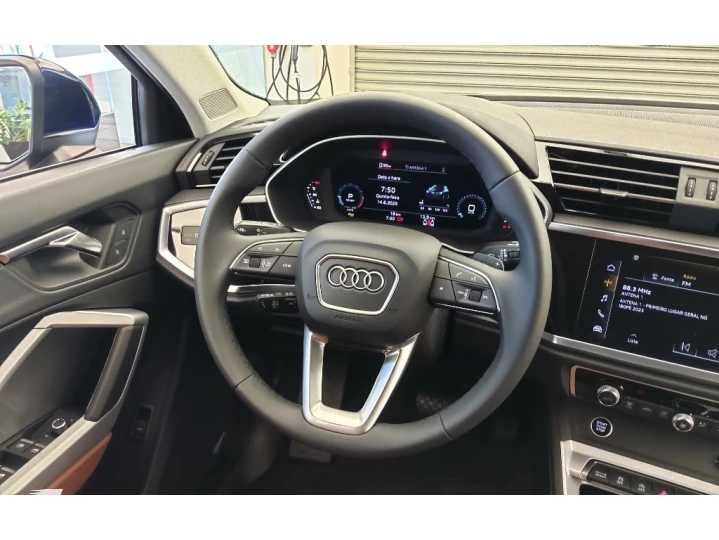 Q3 2.0 40 TFSI GASOLINA PERFORMANCE QUATTRO TIPTRONIC