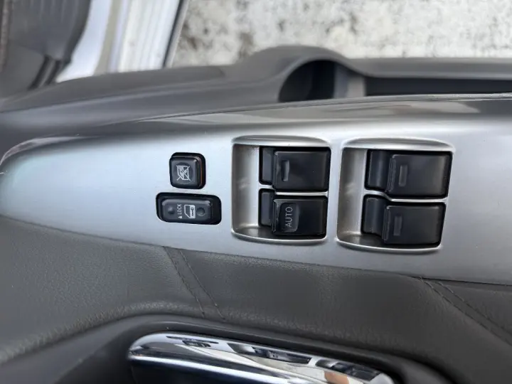 HILUX 3.0 SRV 4X4 CD 16V TURBO INTERCOOLER DIESEL 4P AUTOMAT