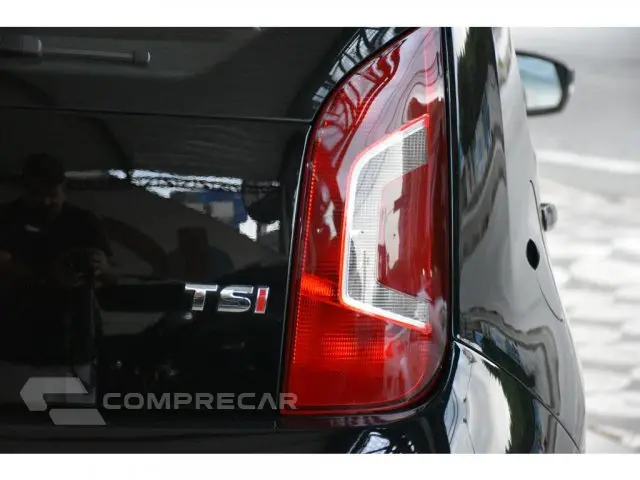 UP - 1.0 TSI MOVE UP 12V 4P MANUAL