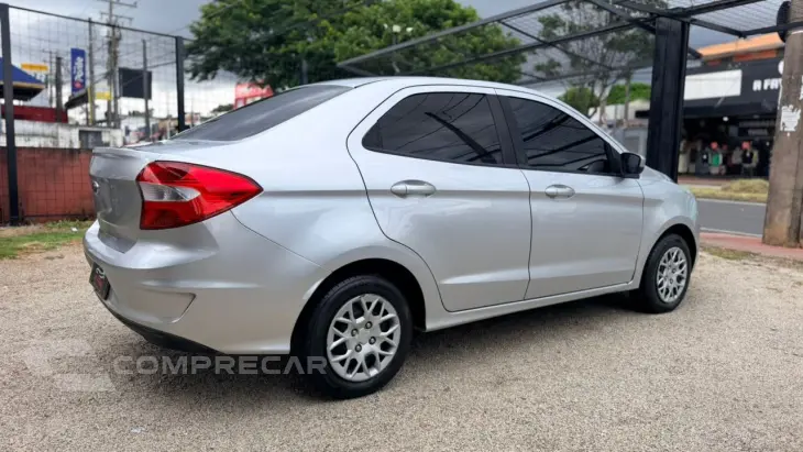 Ka + Sedan 1.5 12V 4P FLEX TI-VCT SE