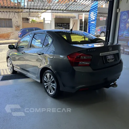 CITY Sedan LX 1.5 Flex 16V 4p Aut.