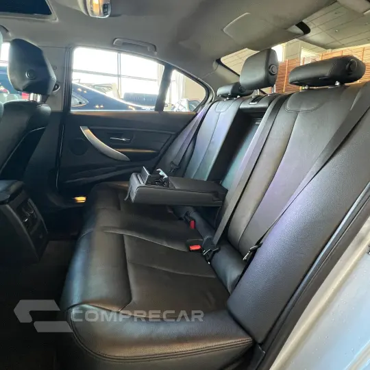 328I 2.0 Modern Sedan 16V