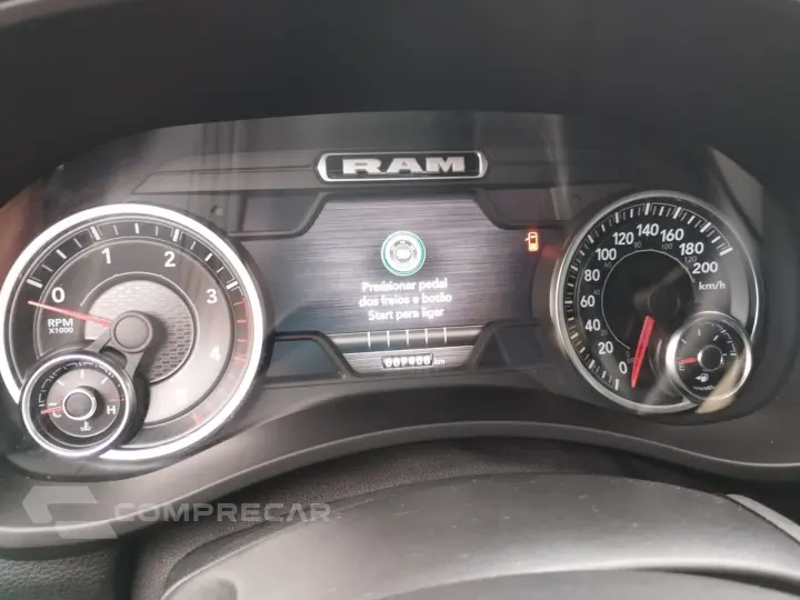 2500 6.7 I6 Turbo Laramie Night Edition CD 4X4