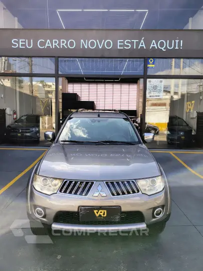 Pajero DAKAR/HPE 3.5 4x4 Flex 5p Aut.
