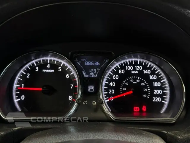 VERSA - 1.6 16V UNIQUE 4P XTRONIC