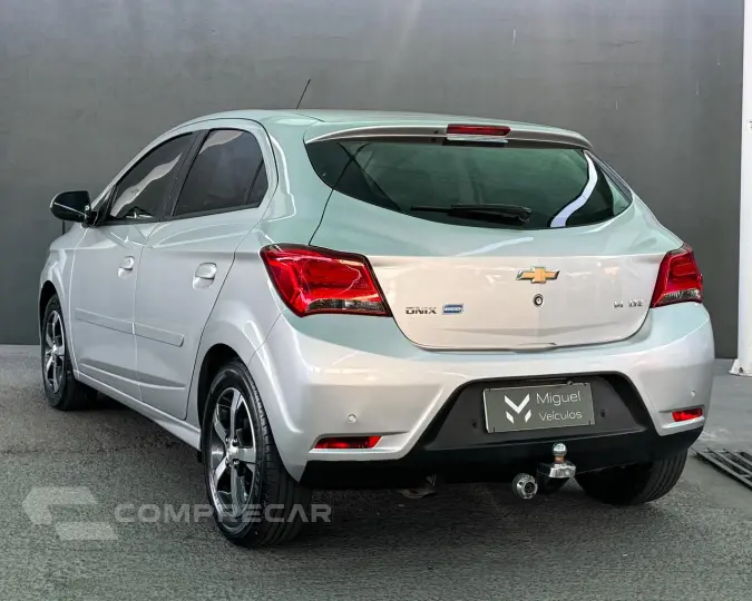 ONIX 1.4 MPFI LTZ 8V