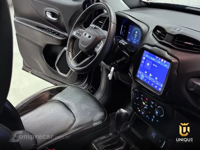 RENEGADE - 1.3 T270 TURBO LONGITUDE AT6