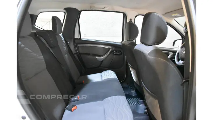 DUSTER - 2.0 DYNAMIQUE 4X2 16V 4P AUTOMÁTICO