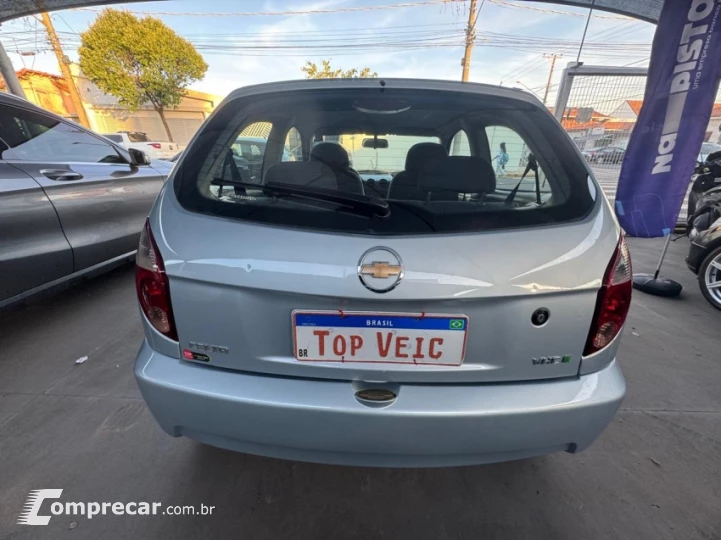 CELTA 1.0 MPFI VHC Spirit 8V