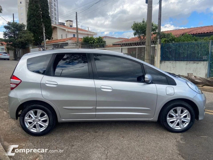 FIT 1.4 LX 16V