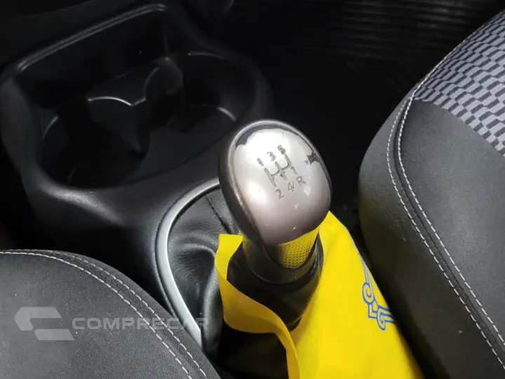 MARCH SV 1.0 12V Flex 5p