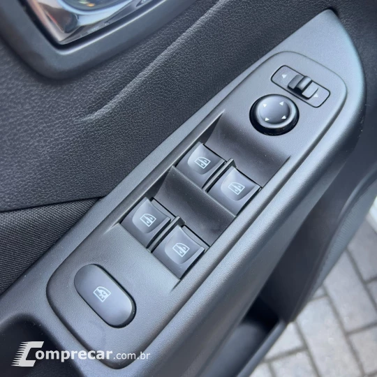 CAPTUR Intense 1.6 16V Flex 5p Aut.