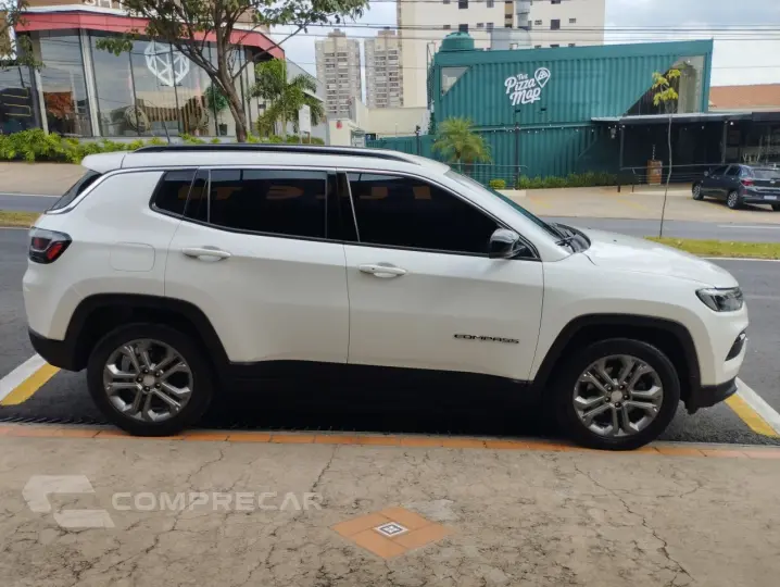 Compass 1.3 16V 4P FLEX LONGITUDE 80 ANOS T270 TURBO AUTOMÁT