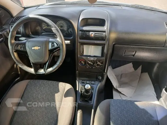 ASTRA HATCH - 2.0 MPFI ADVANTAGE 8V 4P MANUAL