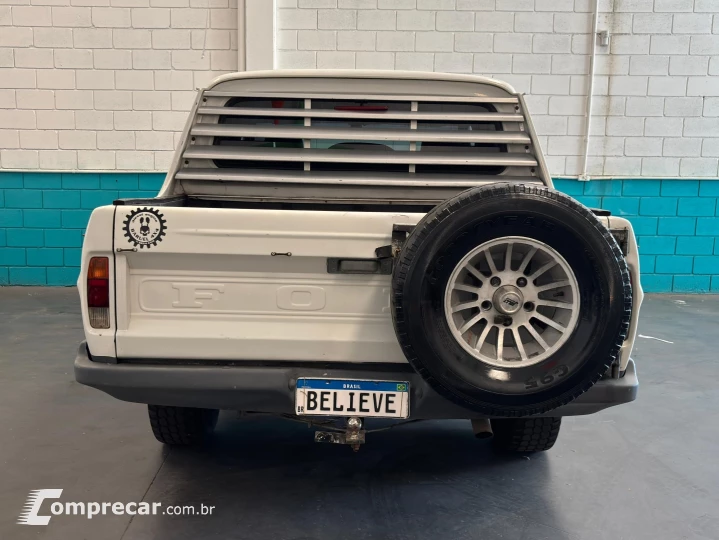 F-1000 3.9 SUPER SÉRIE 4X2 CS 8V TURBO DIESEL 2P MANUAL