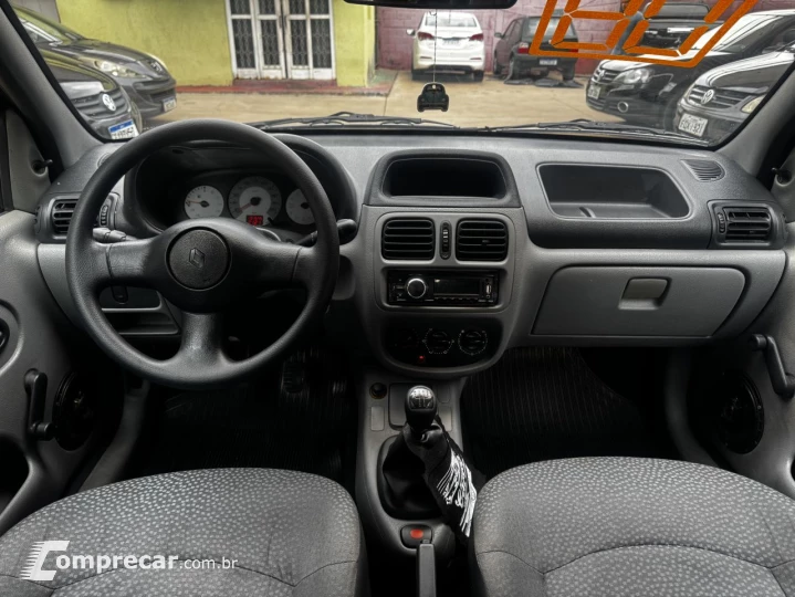 Clio Hatch 1.0 16V 4P FLEX AUTHENTIQUE