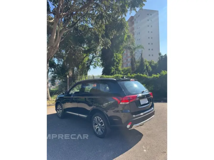 OUTLANDER 2.0 16V GASOLINA 4P AUTOMÁTICO