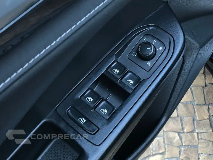 Taos 1.4 250 Tsi Total Flex Highline Automático