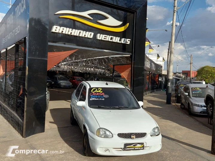 Corsa 1.0 Mpfi Milenium Ii Sedan 8V Gasolina 4P Manual