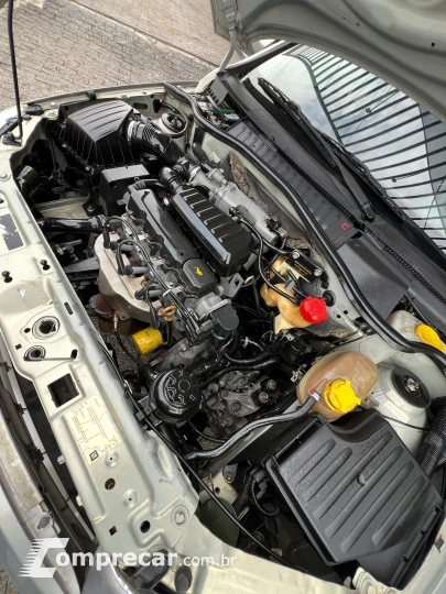 CORSA 1.8 MPFI Maxx Sedan 8V