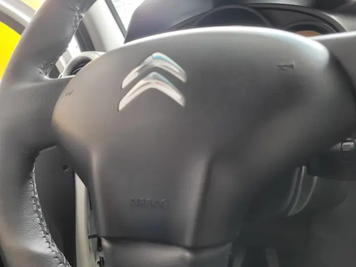 C3 Attraction Pure Tech 1.2 Flex 12V Mec