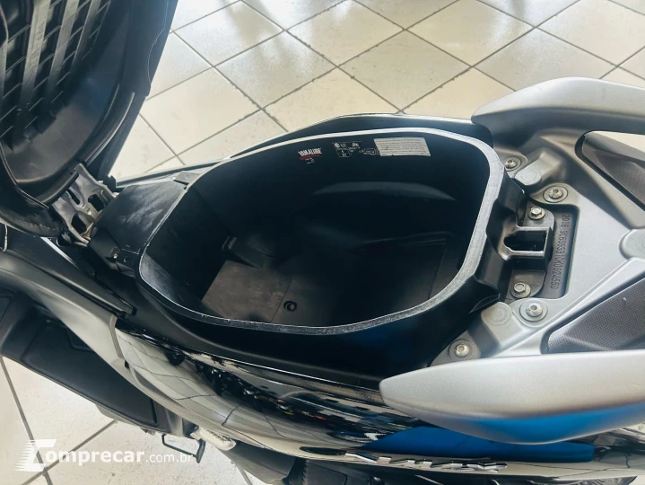 nmax 160C abs
