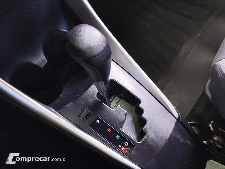 YARIS 1.5 16V FLEX SEDAN XL LIVE MULTIDRIVE