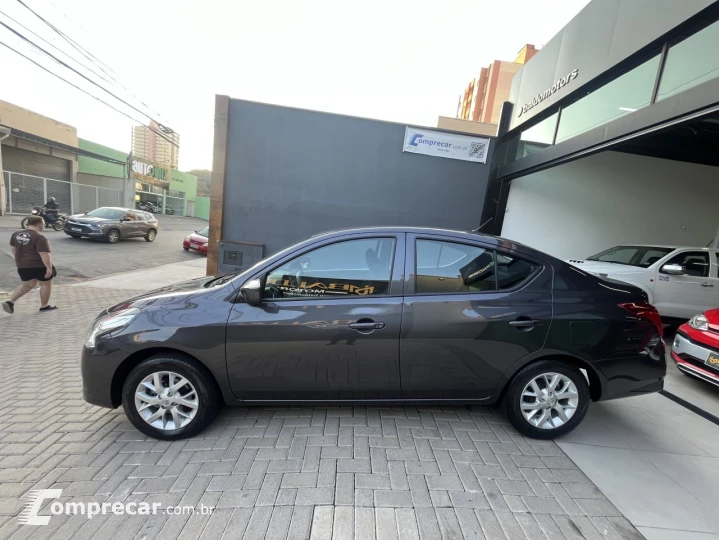 VERSA S 1.0 12V FlexStart 4p Mec.