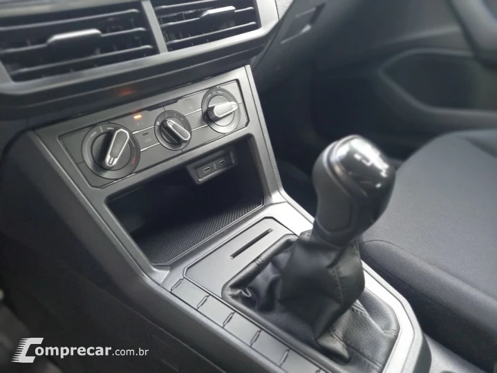 Polo Hatch 1.0 4P MPI TRACK