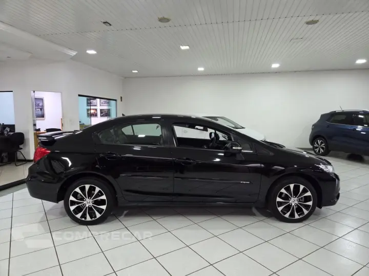Civic 2.0 16V 4P FLEX LXR AUTOMÁTICO