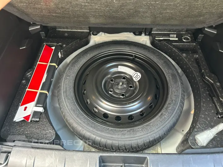 RENEGADE 1.3 T270 TURBO FLEX LONGITUDE AT6
