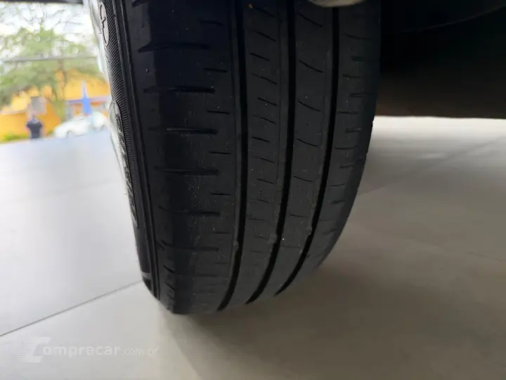 VOYAGE 1.6/1.6 City  Mi Total Flex 8V 4p