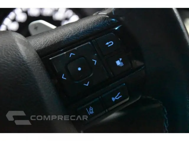 HILUX SW4 - 2.8 D-4D TURBO DIAMOND 7L 4X4 AUTOMÁTICO