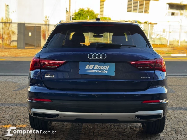 Q3 2.0 40 TFSI Performance Quattro