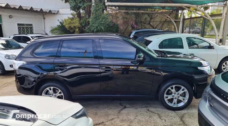 OUTLANDER 2.0 16V