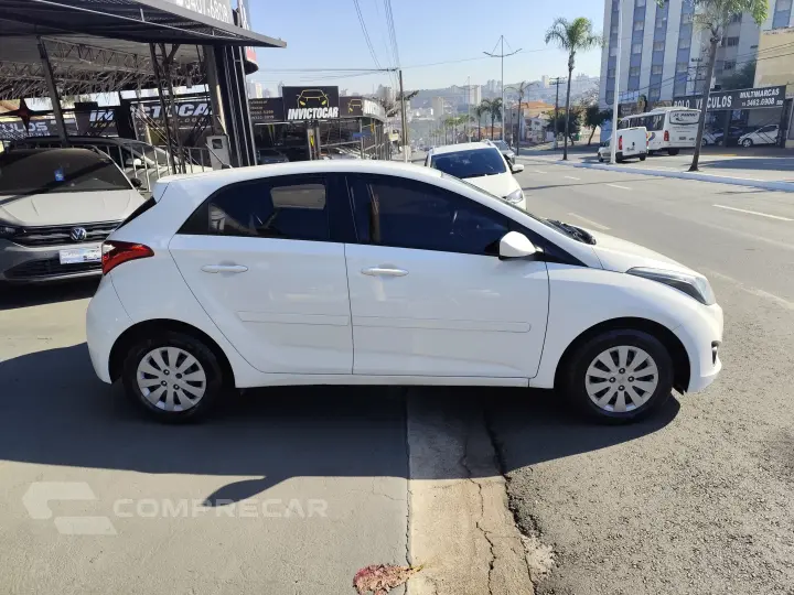 HB20 1.6 Comfort Plus 16V
