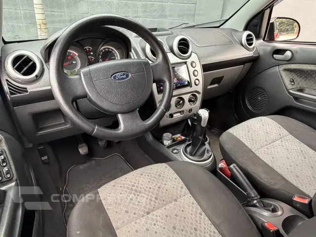 FIESTA HATCH - 1.6 MPI HATCH 8V 4P MANUAL