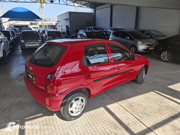 CELTA 1.0 MPFI LT 8V