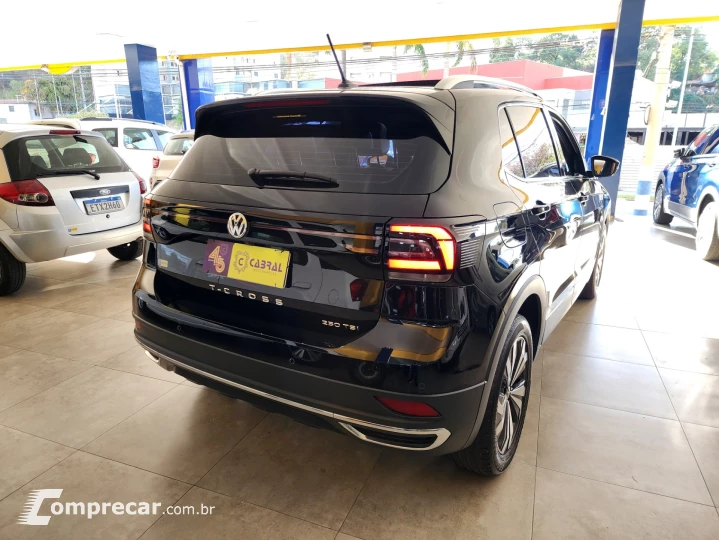 T-Cross Highline 1.4 TSI Flex 16V 5p Aut