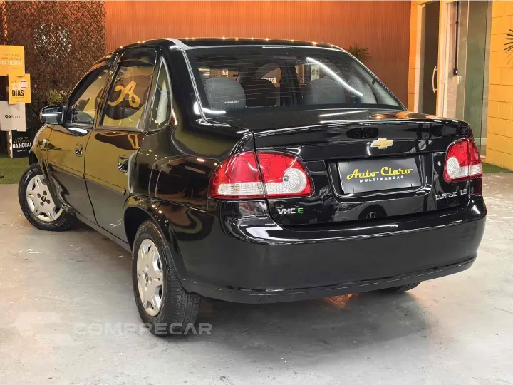 CLASSIC 1.0 MPFI LS 8V FLEX 4P MANUAL