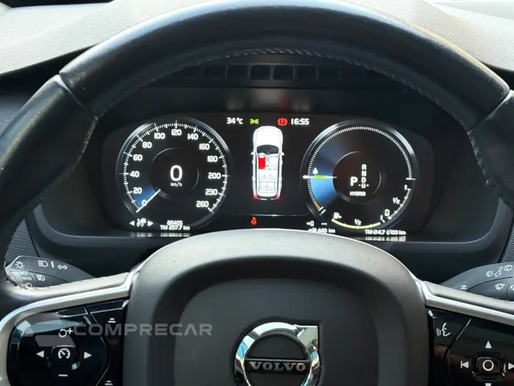 XC90 2.0 T8 Hybrid Momentum AWD Geartronic