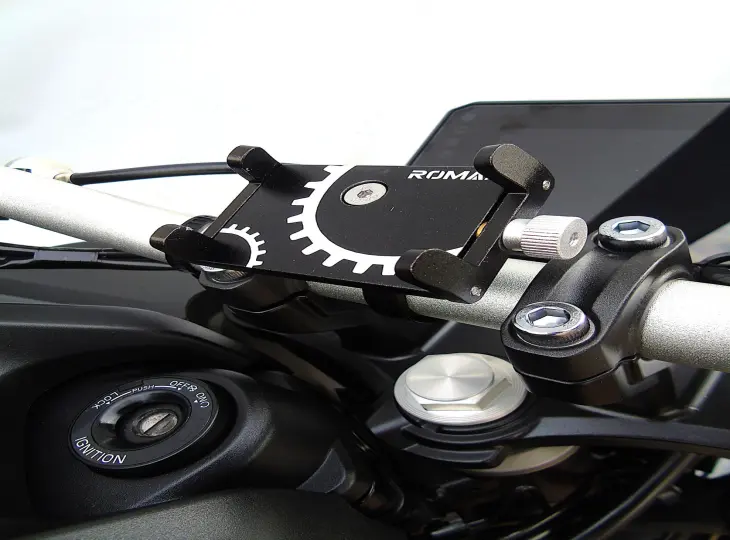 YAMAHA MT-07 CONNECTED ABS
