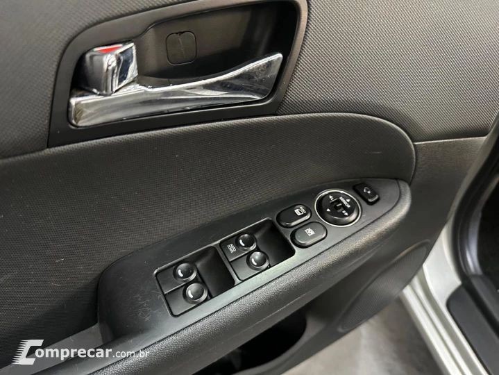 I30 2.0 MPI 16V