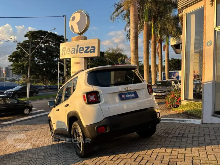 Renegade 1.8 4x2 Flex 16V Aut.