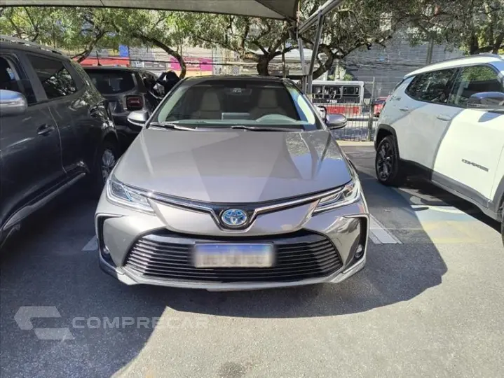COROLLA 1.8 VVT-I Hybrid Altis Premium