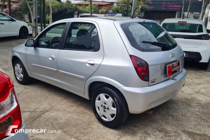 CELTA 1.0 MPFI LT 8V