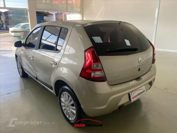 SANDERO 1.6 PRIVILÉGE 16V FLEX 4P AUTOMÁTICO